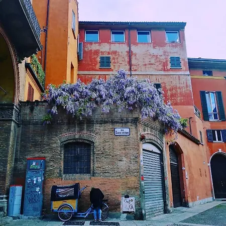 Casa Bonita, Nel Cuore Di *