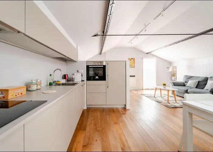 Casa Bonita, Nel Cuore Di *