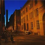 Casa Bonita, Nel Cuore Di *