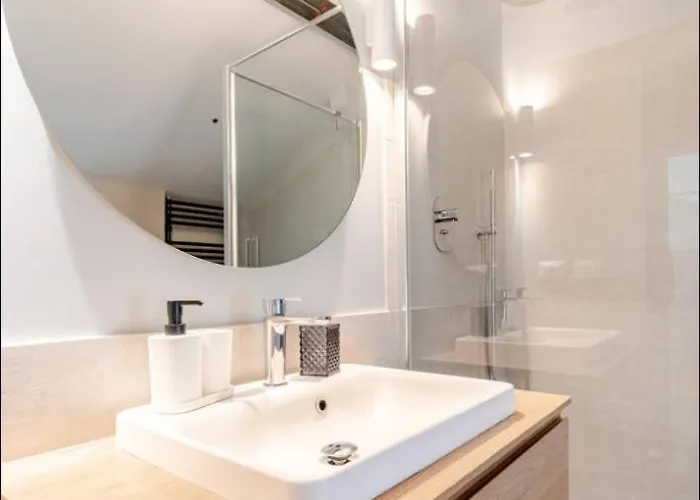 Casa Bonita, Nel Cuore Di *